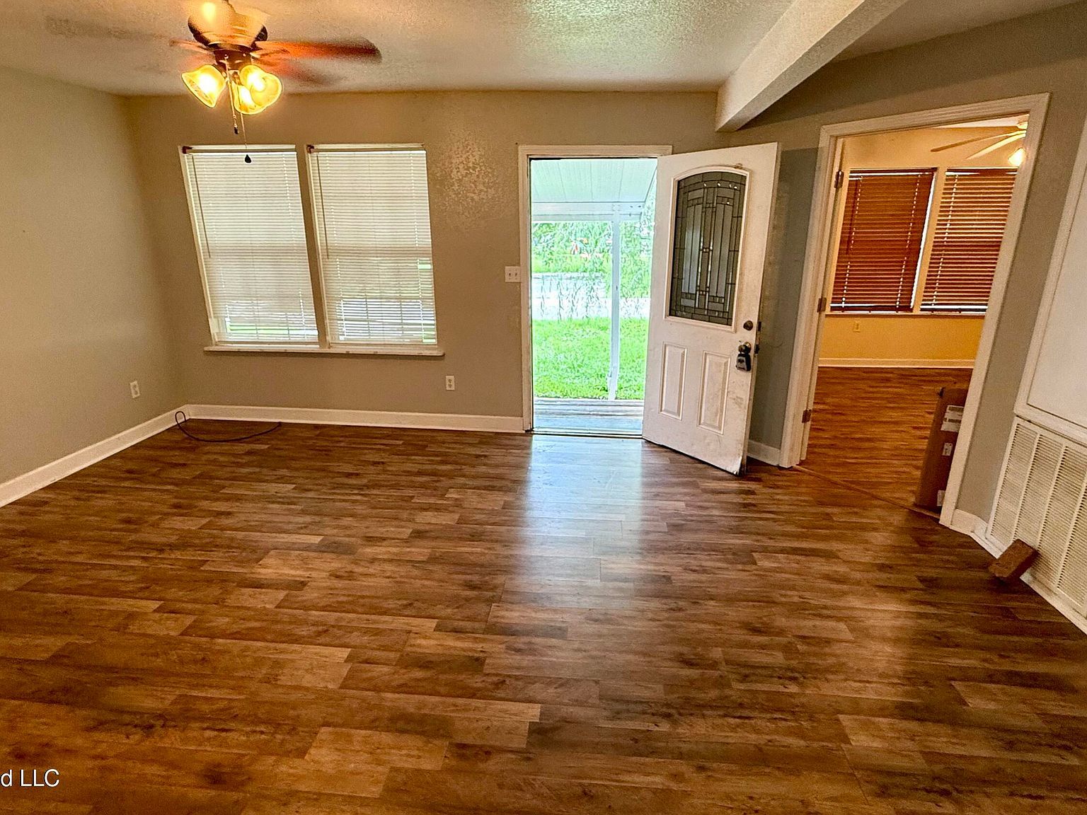 9510 Doris Deno Ave Diberville, MS 39540 - Thumbnail 3