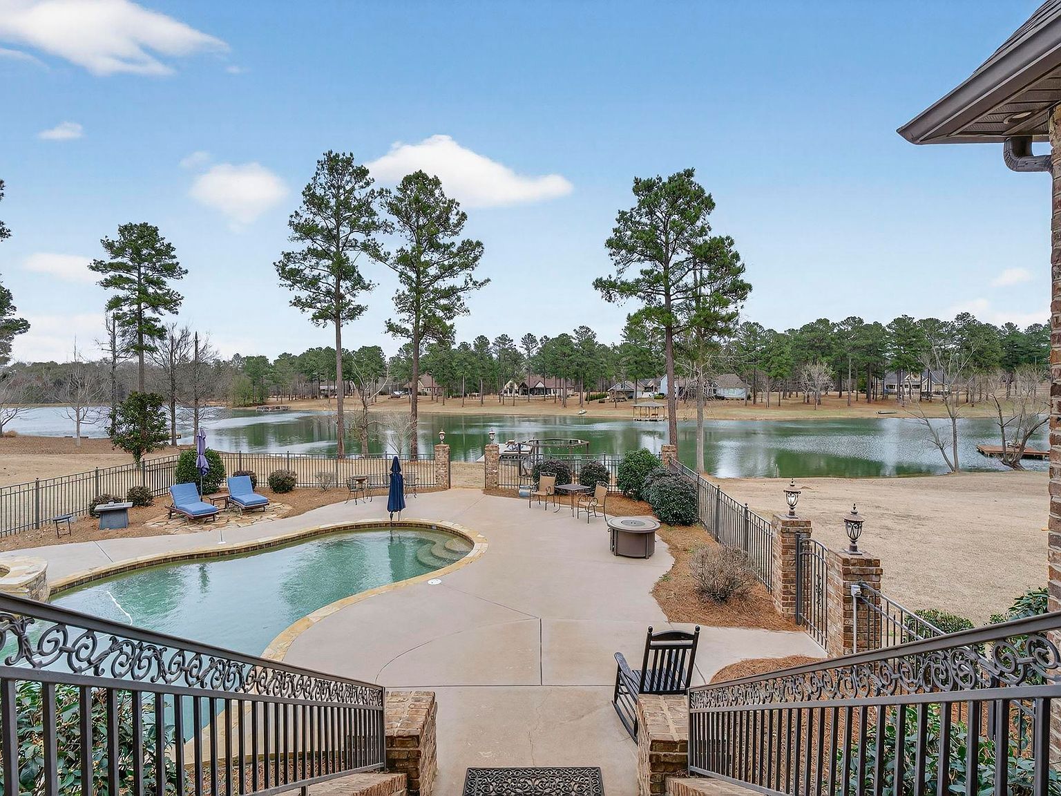 2008 Potters Rd Perry, GA 31069 - Thumbnail 3