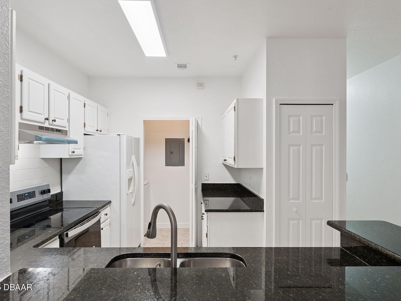 2549 Maitland Crossing Way #106 Orlando, FL 32810 - Thumbnail 3