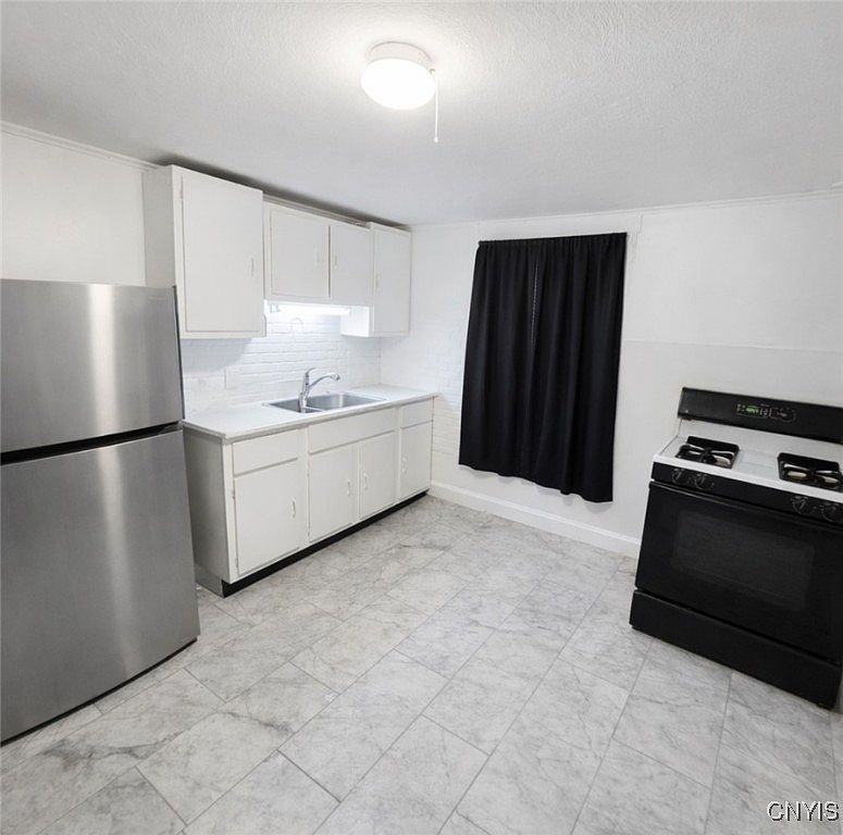 205 Danforth St Syracuse, NY 13208 - Thumbnail 3