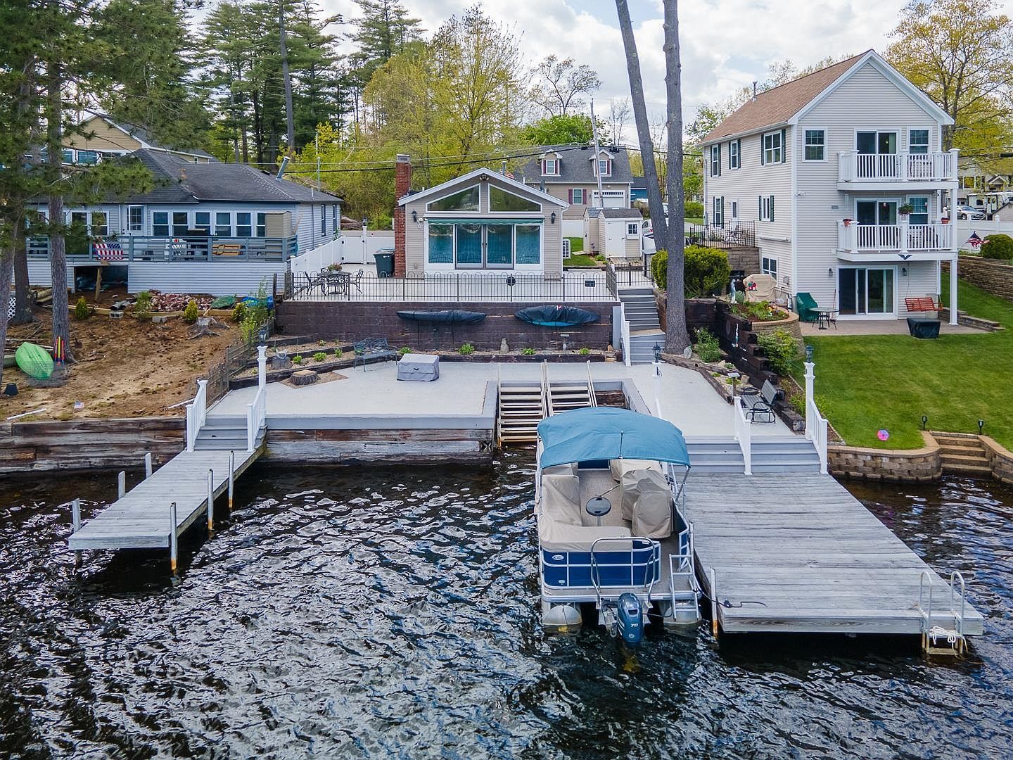 49 Shore Dr Salem, NH 03079 - Thumbnail 3