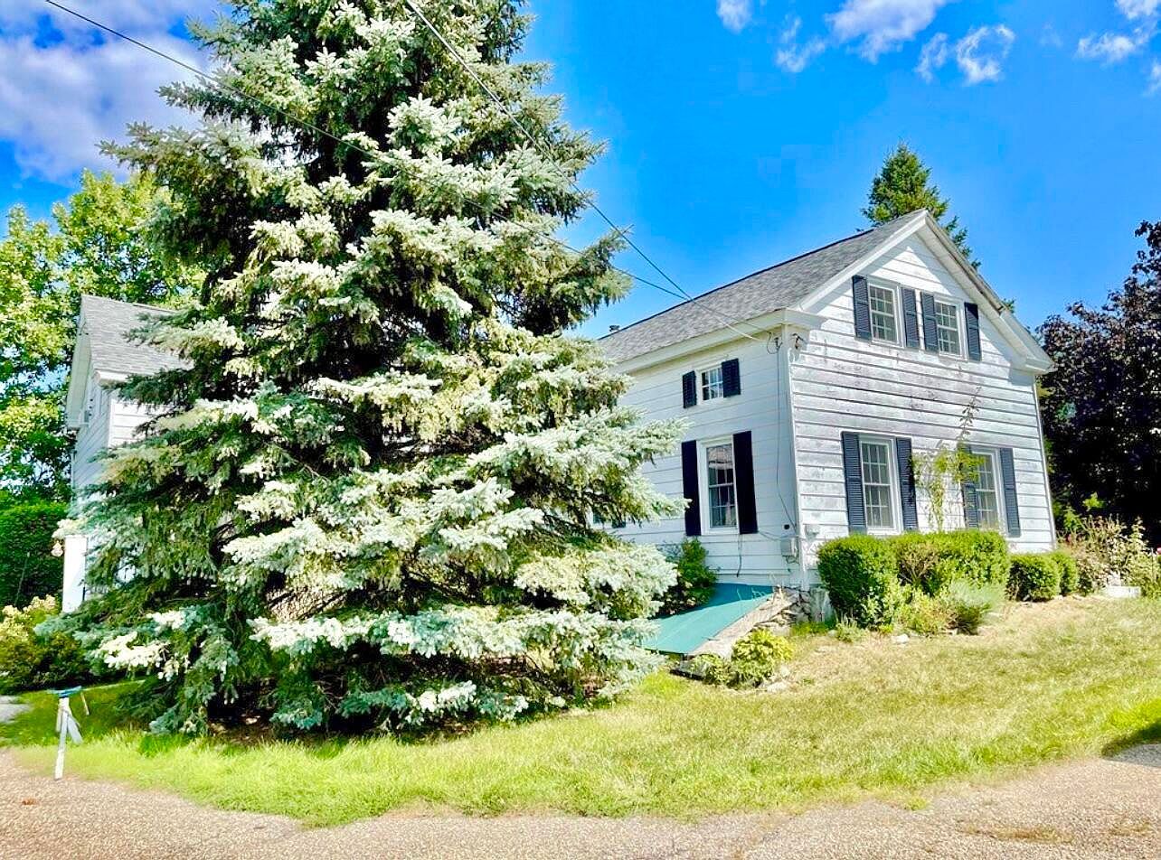 1330 Cumberland Head Rd Plattsburgh, NY 12901 - Thumbnail 3