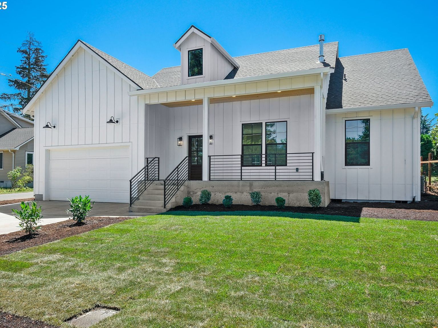 10236 NE Beech St Portland, OR 97220 - Thumbnail 3