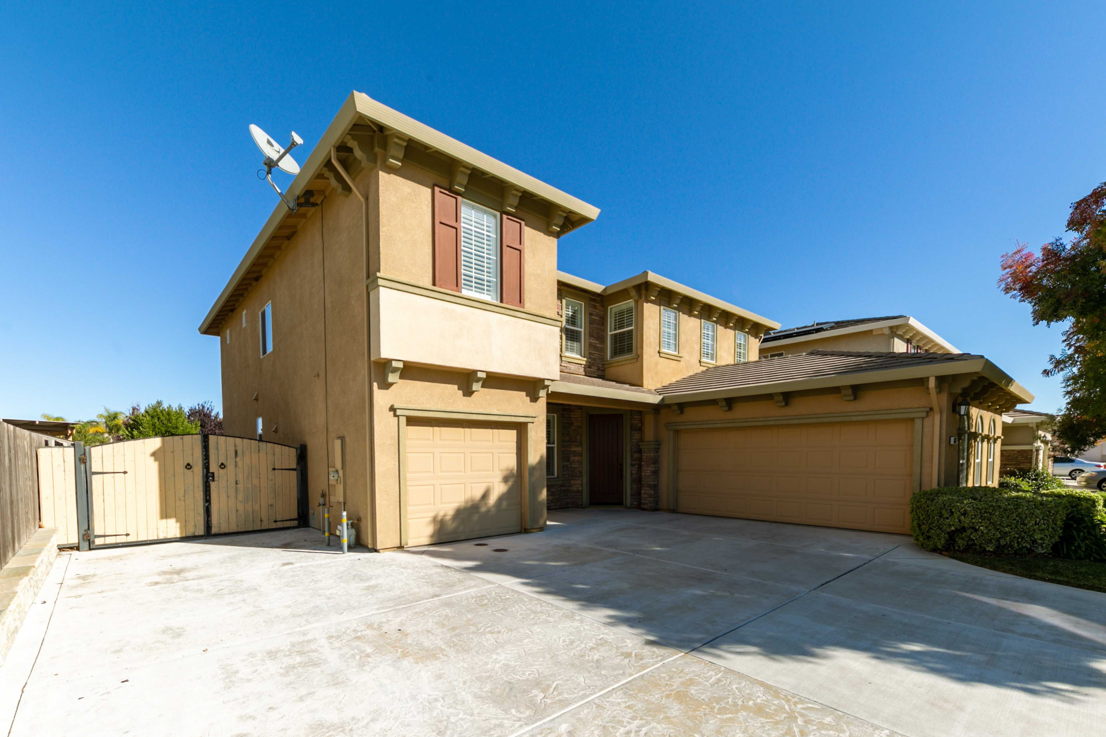 861 Nutmeg Landing Lane, Manteca, CA, USA, 95336 - Thumbnail 3