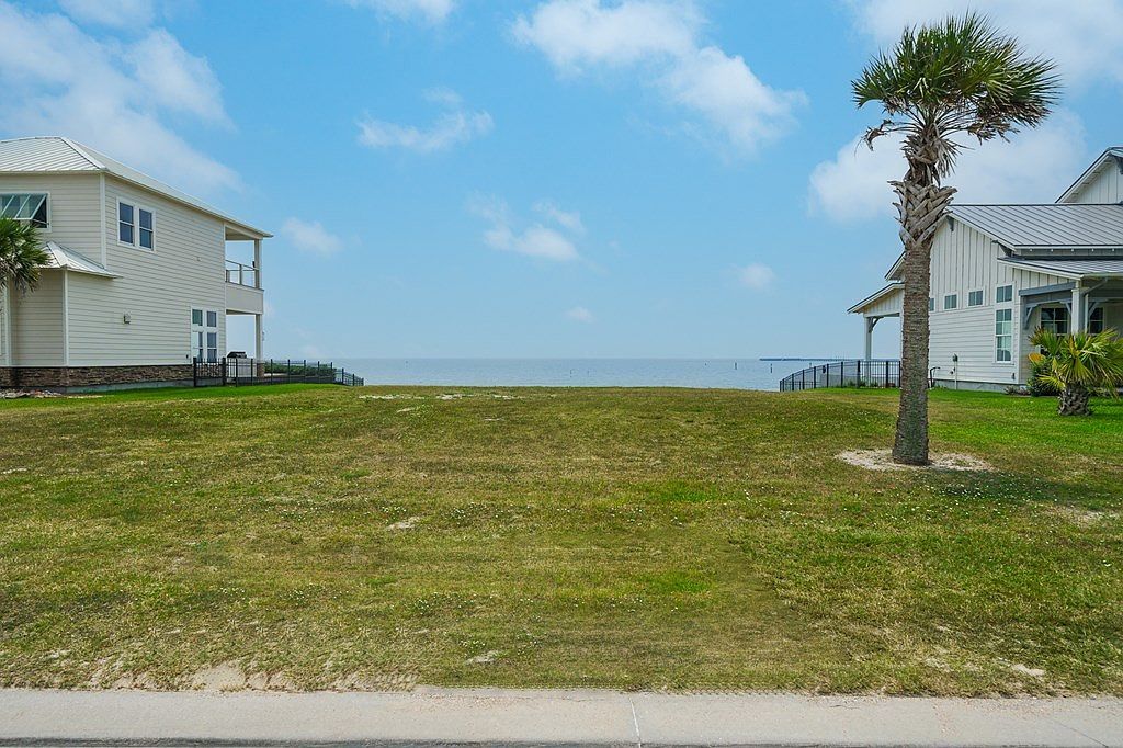 248 Reserve Ln Rockport, TX 78382 - Thumbnail 3