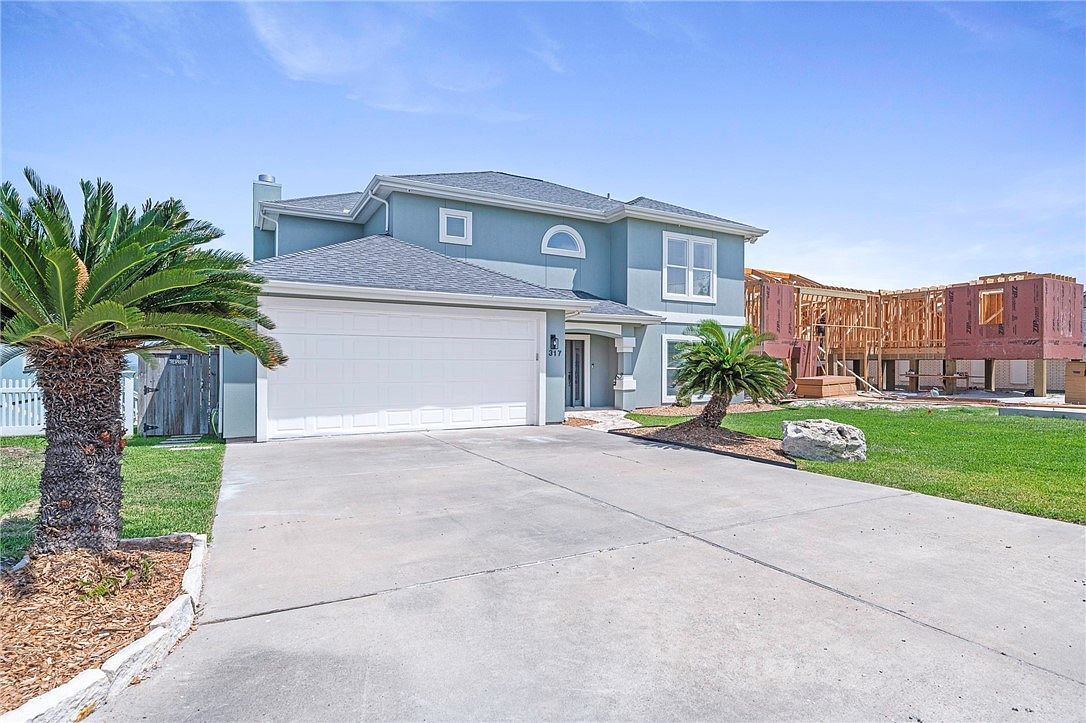 317 Bayview Dr Aransas Pass, TX 78336 - Thumbnail 3