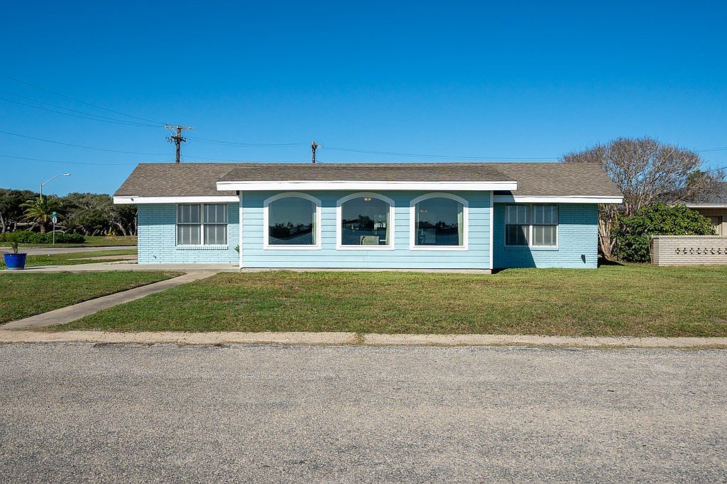 1601 Bayshores Dr Rockport, TX 78382 - Thumbnail 3