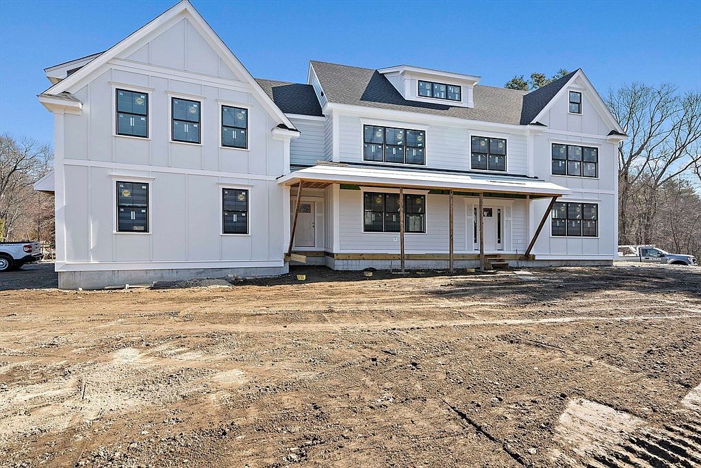 448 York St Canton, MA 02021 - Thumbnail 3