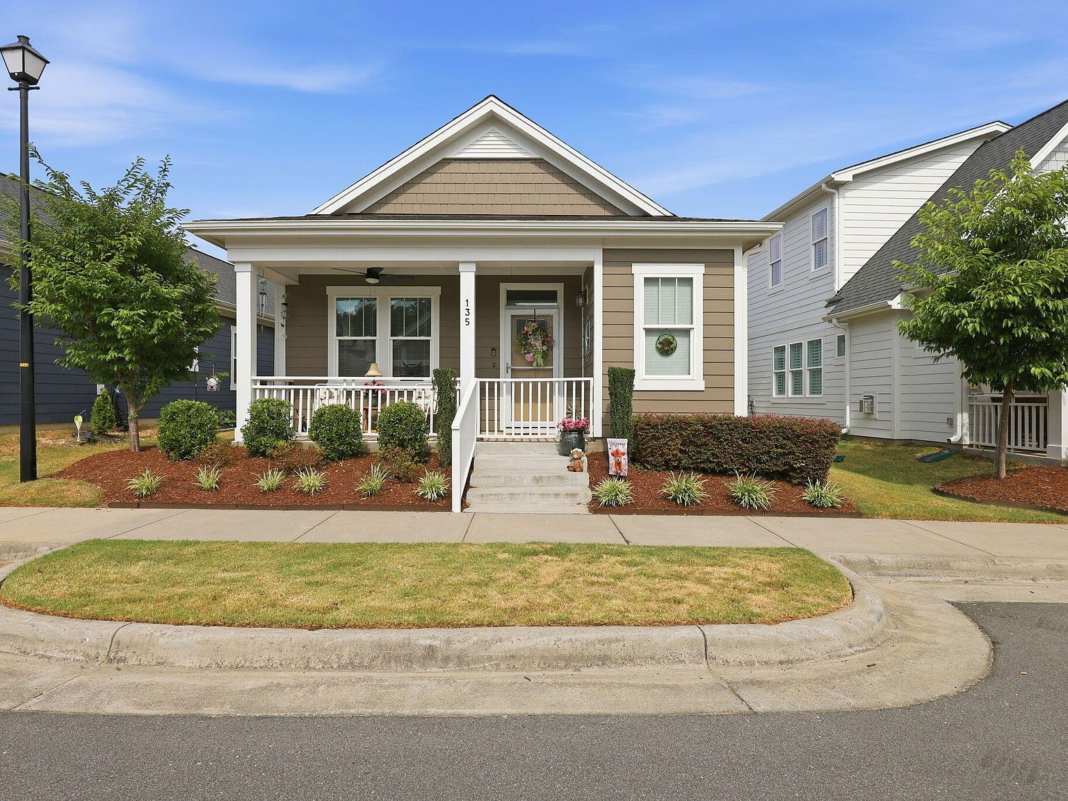 135 Village Walk Dr Clayton, NC 27527 - Thumbnail 3