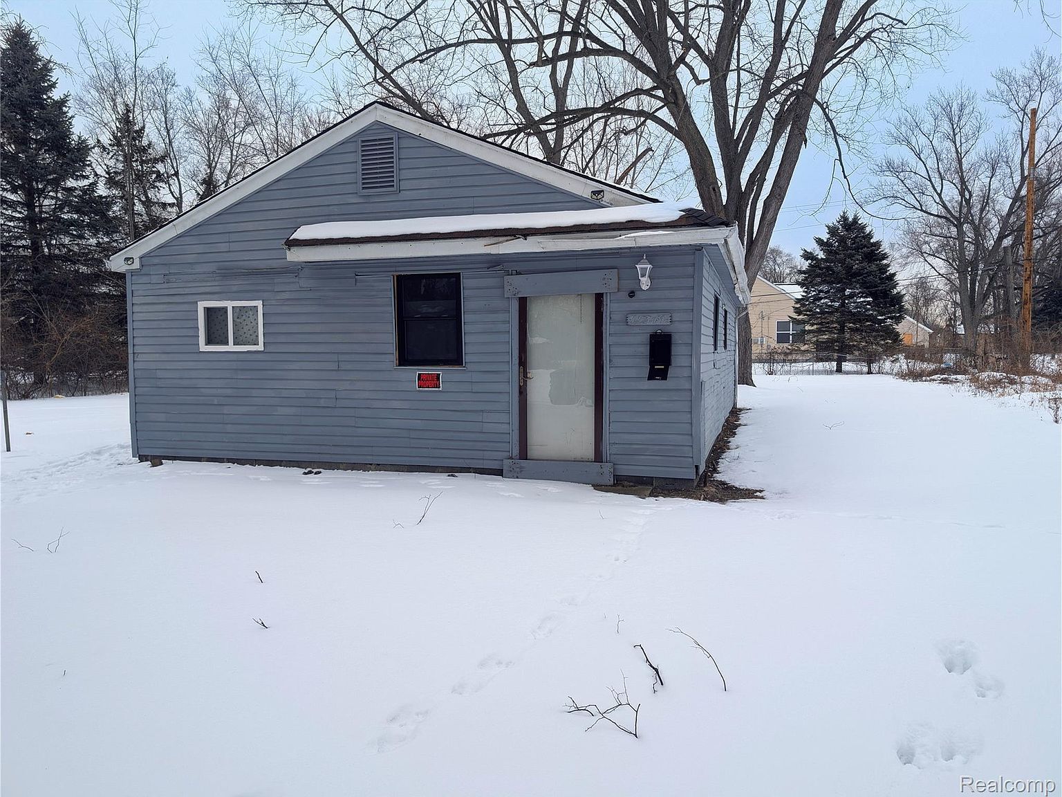 15344 Blackstone St Detroit, MI 48223 - Thumbnail 3