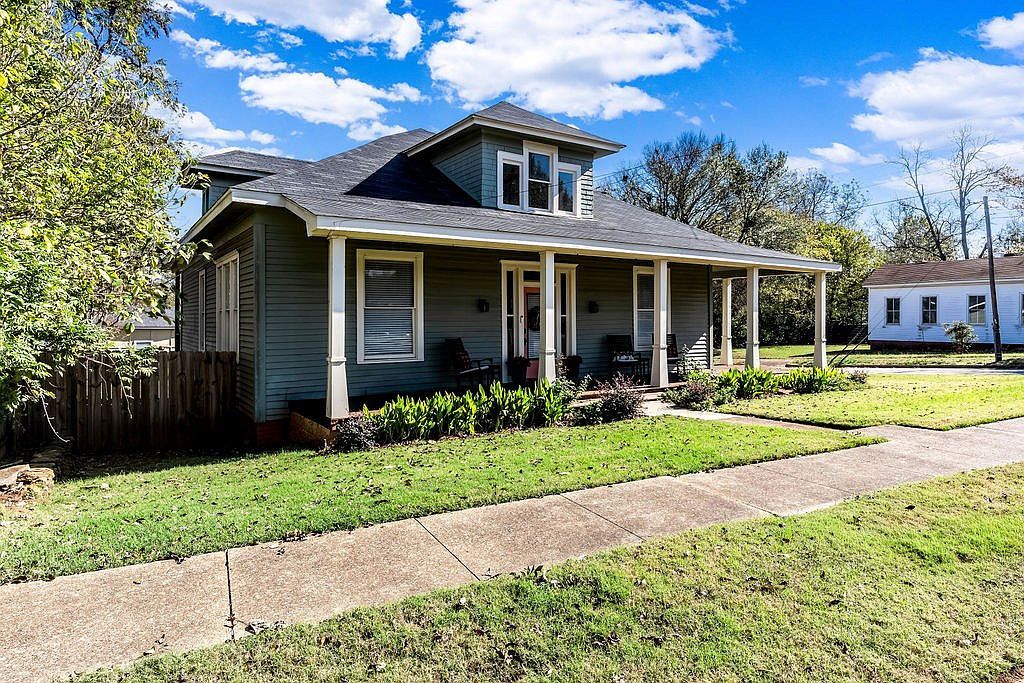 324 S Sycamore St Palestine, TX 75801 - Thumbnail 3