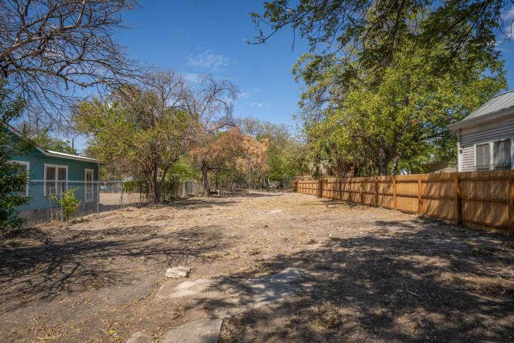 517 Marshall Street, San Antonio, TX, USA, 78212 - Thumbnail 3