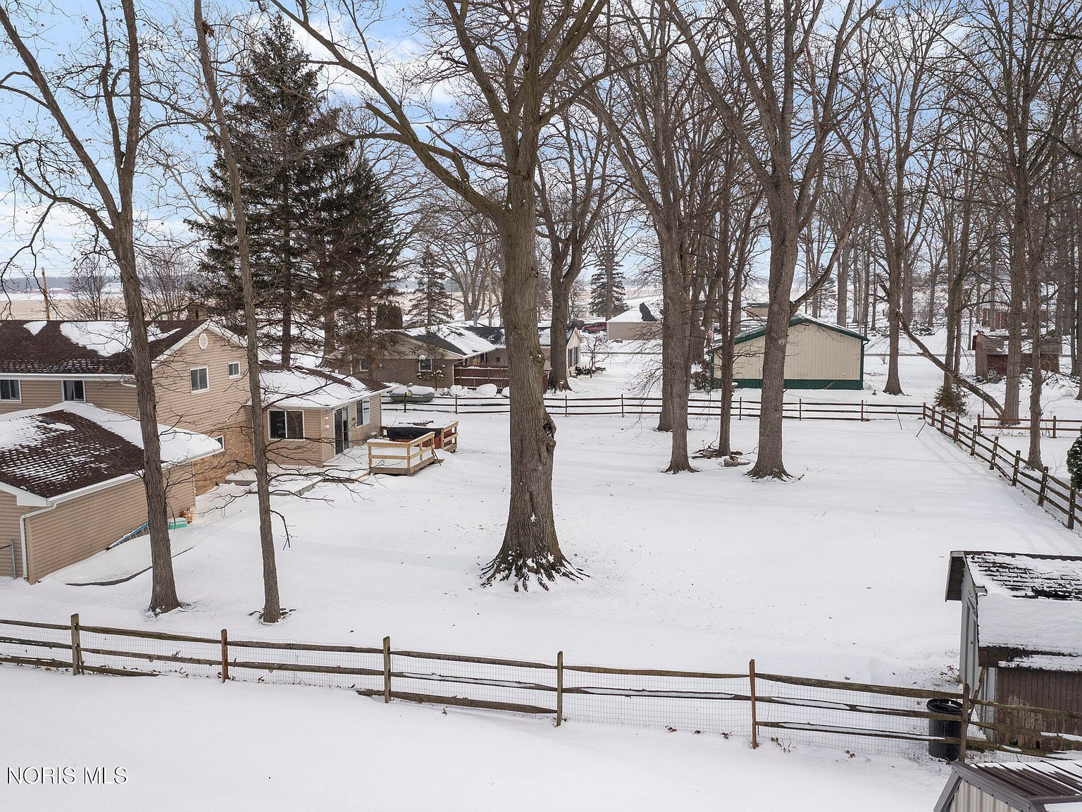 1611 Latcha Rd Millbury, OH 43447 - Thumbnail 3