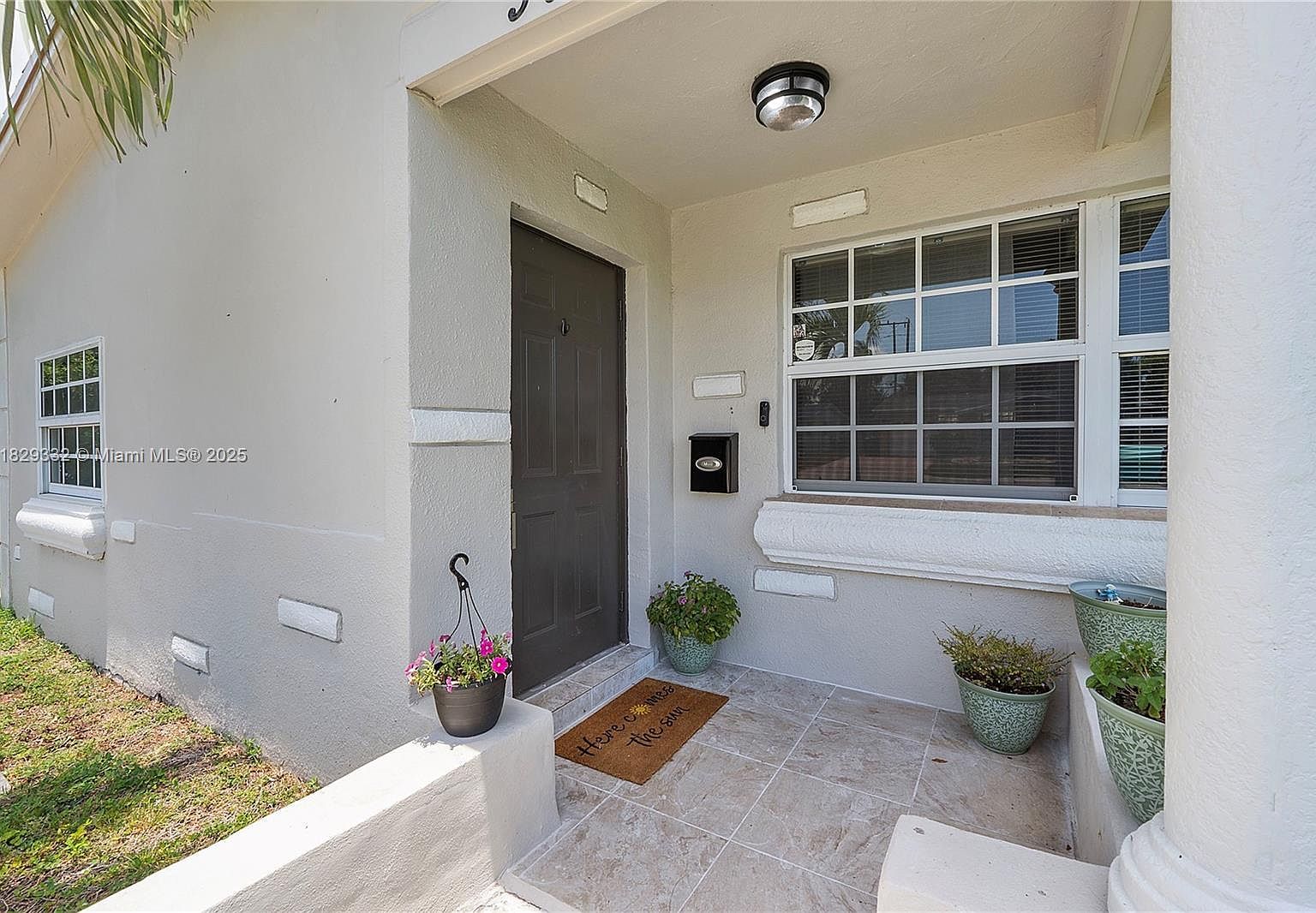 3301 NW 42nd St Lauderdale Lakes, FL 33309 - Thumbnail 3