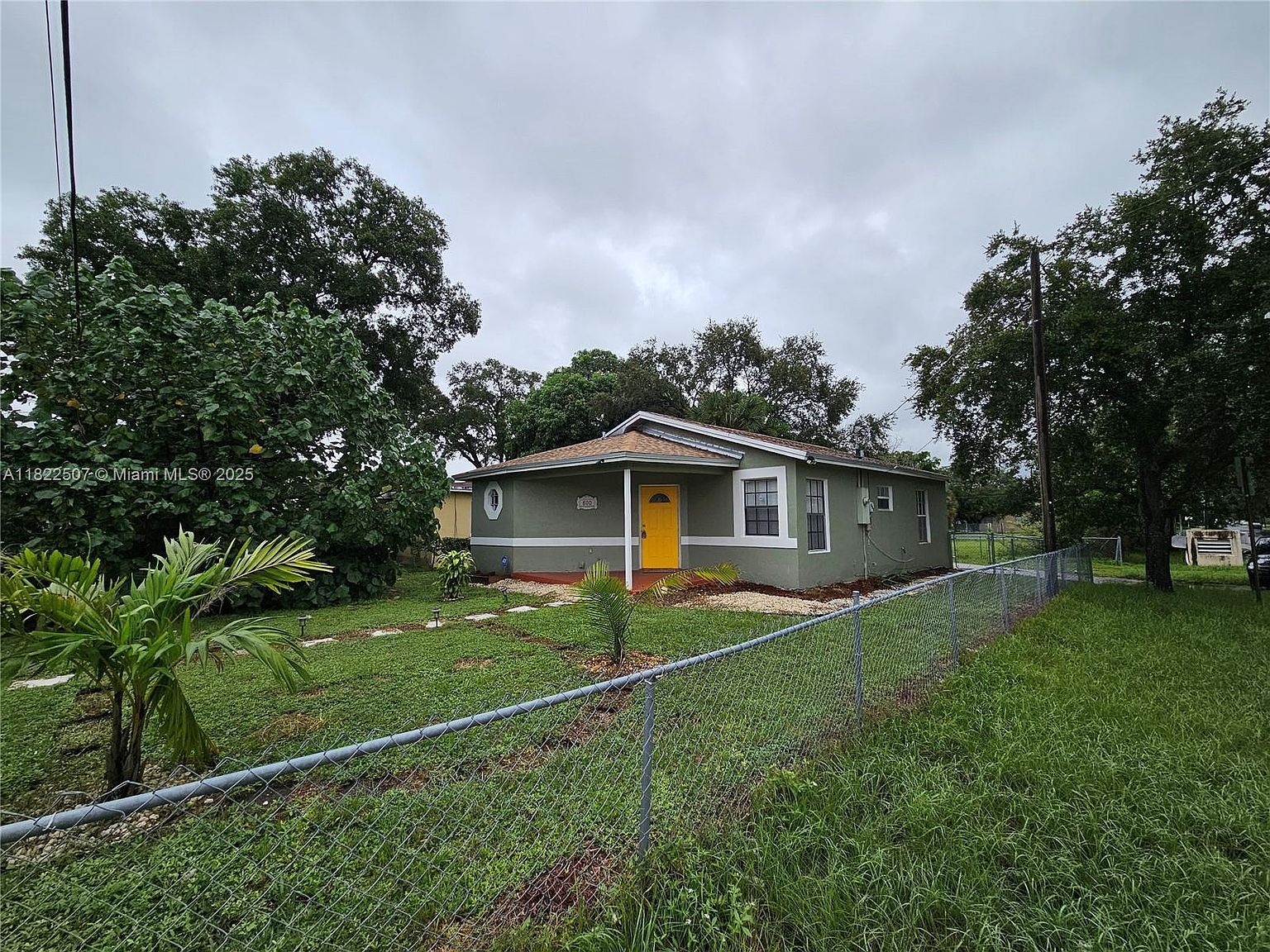 800 NW 15th Ave Fort Lauderdale, FL 33311 - Thumbnail 3