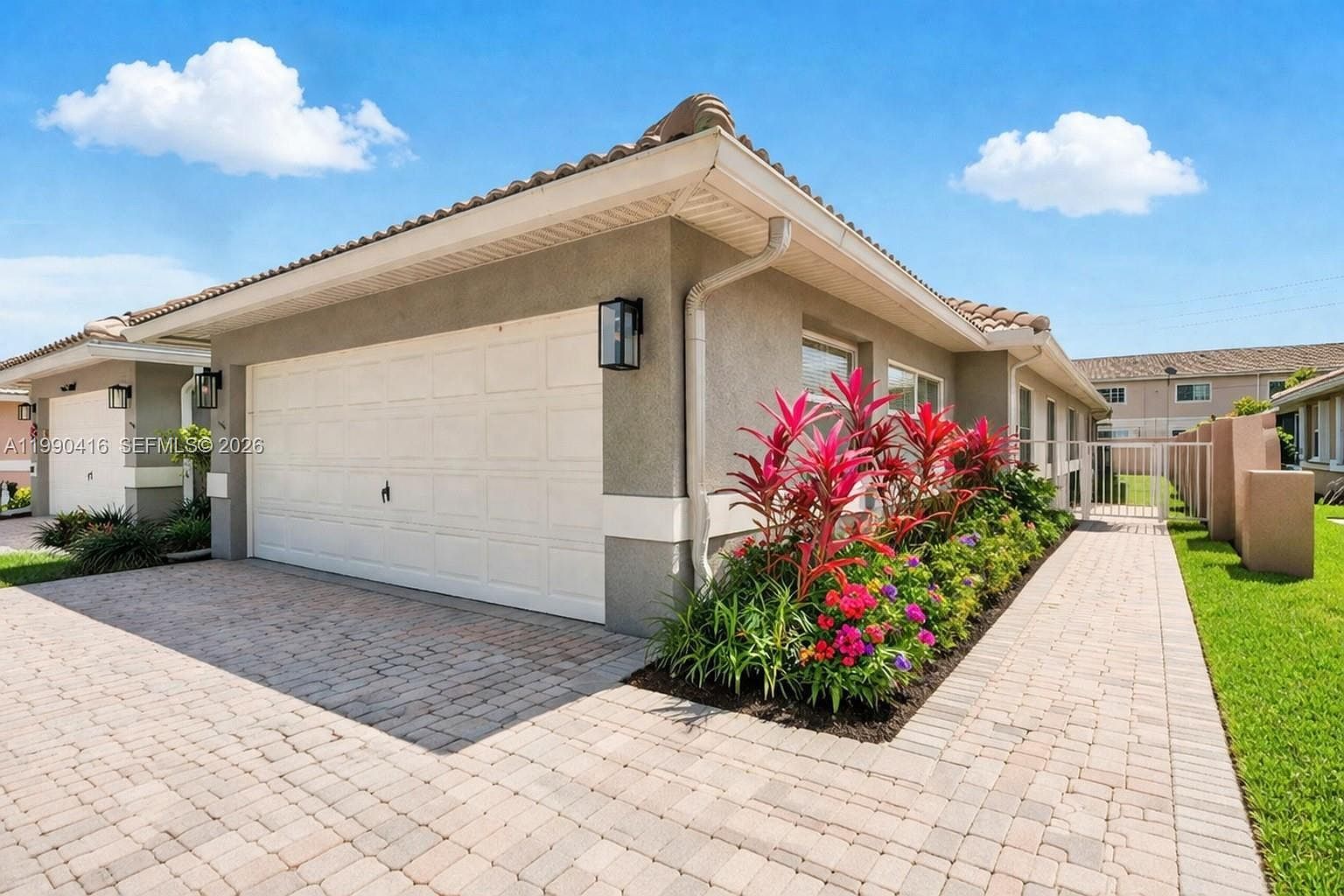 5477 Grande Palm Cir Delray Beach, FL 33484 - Thumbnail 3