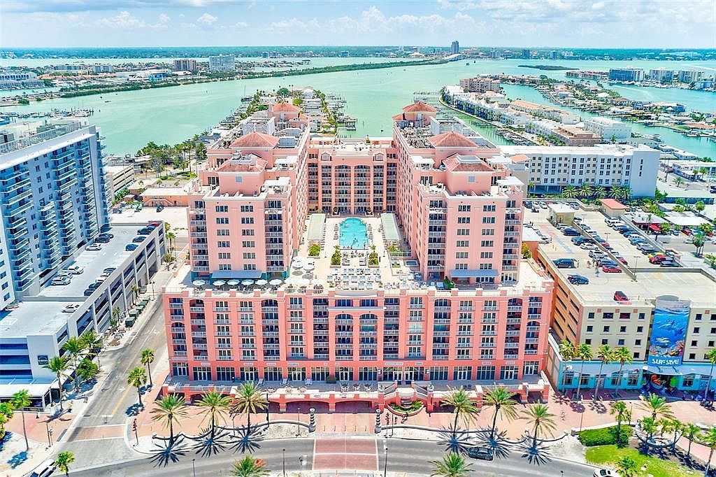 301 S Gulfview Blvd APT 301 Clearwater, FL 33767 - Thumbnail 3