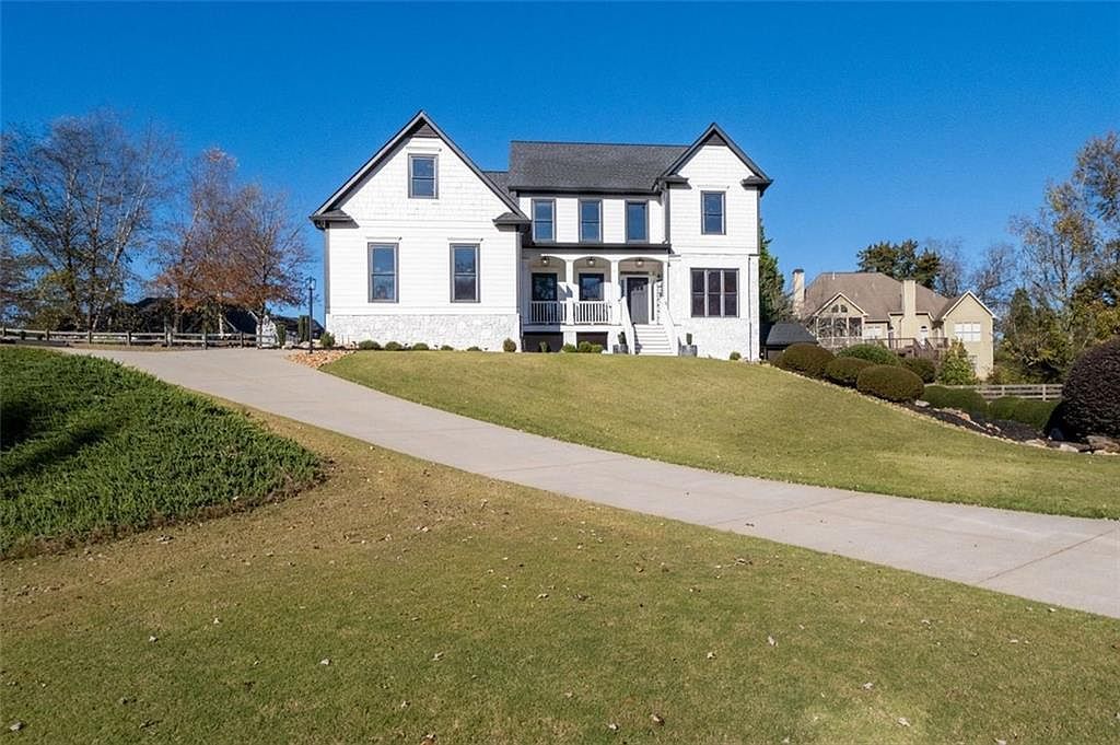 4030 Scenic View Ct Cumming, GA 30028 - Thumbnail 3