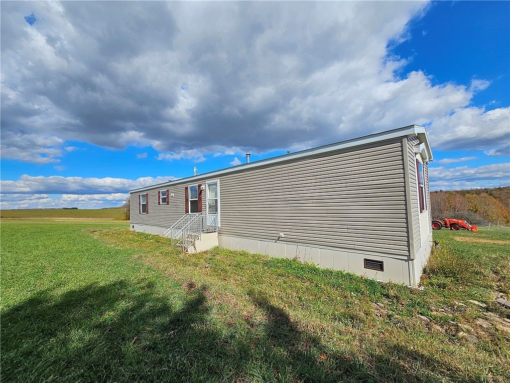 1748 Leonard Rd Troupsburg, NY 14885 - Thumbnail 3