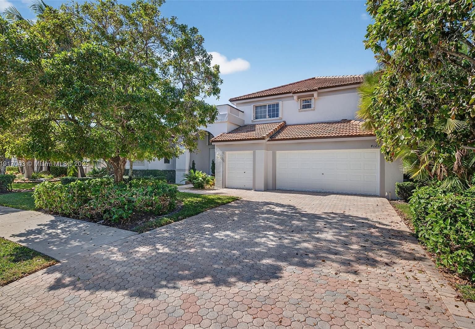 4123 W Lake Estates Dr Davie, FL 33328 - Thumbnail 3