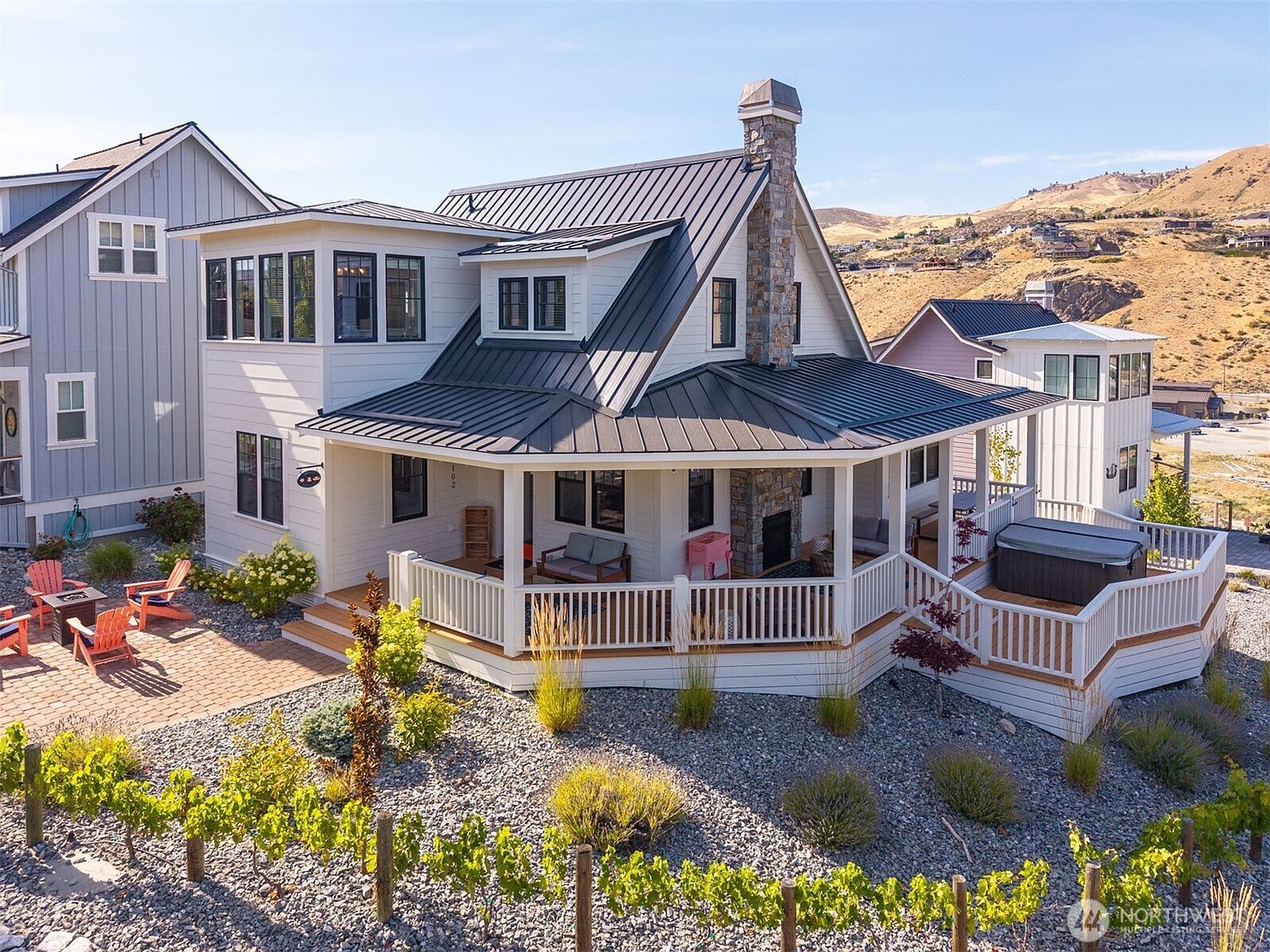 102 Porcupine Ln Chelan, WA 98816 - Thumbnail 3