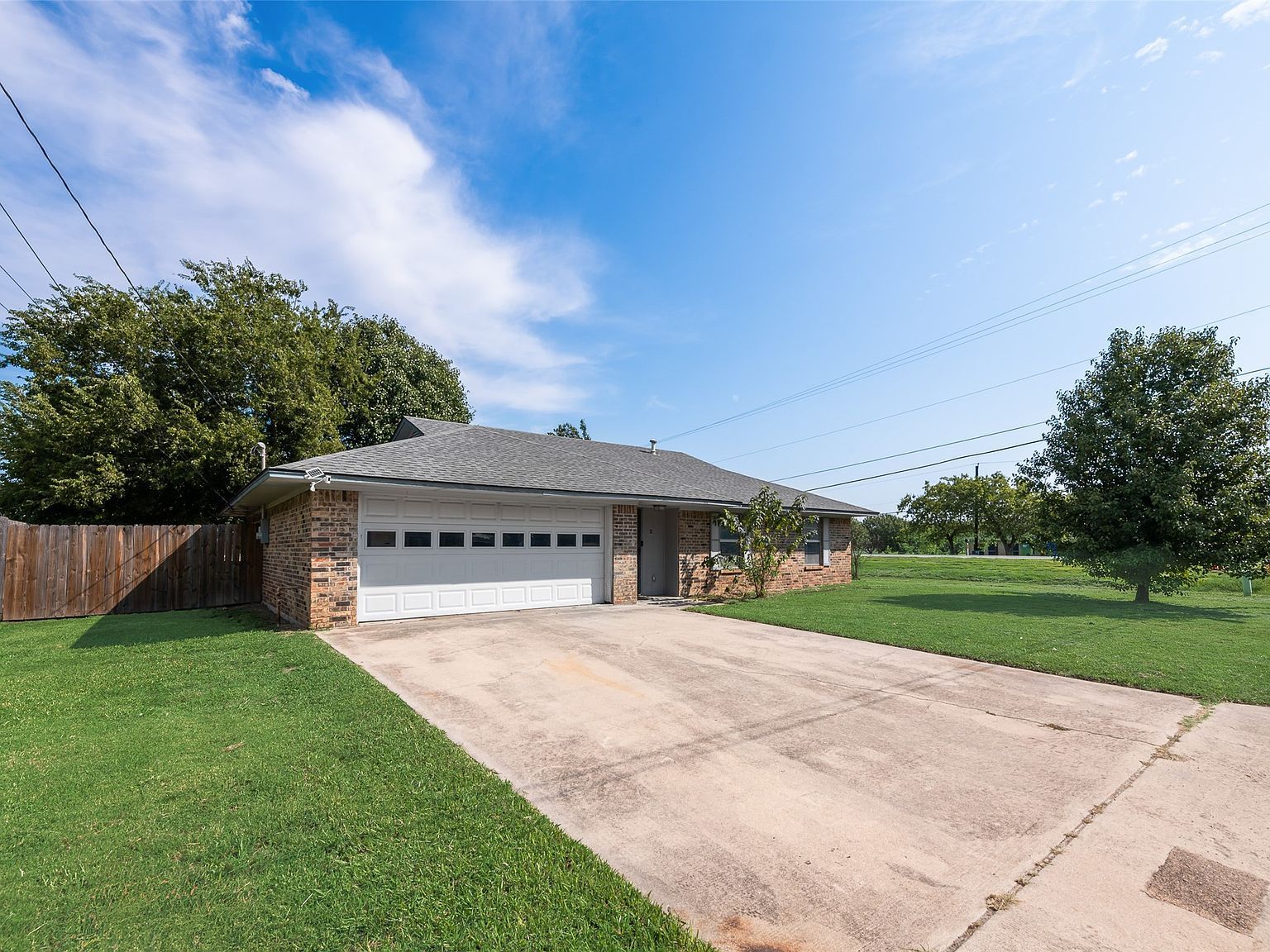 2 Finley Cir Krum, TX 76249 - Thumbnail 3