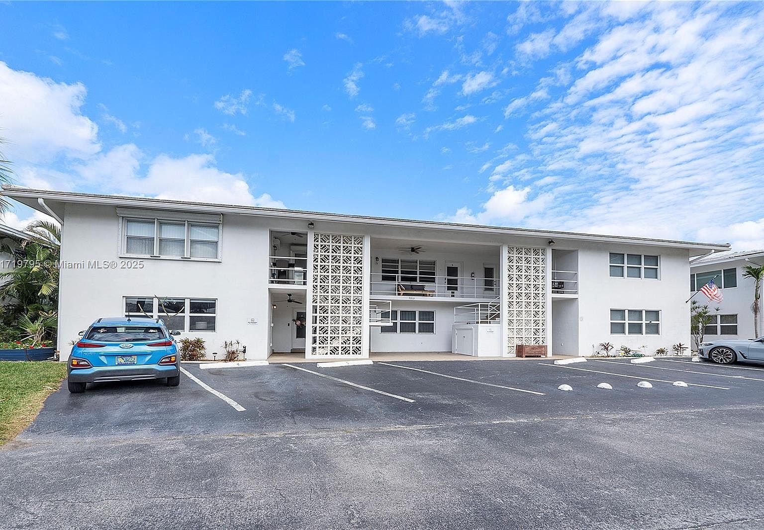 3209 Colony Club Rd APT 1 Pompano Beach, FL 33062 - Thumbnail 3