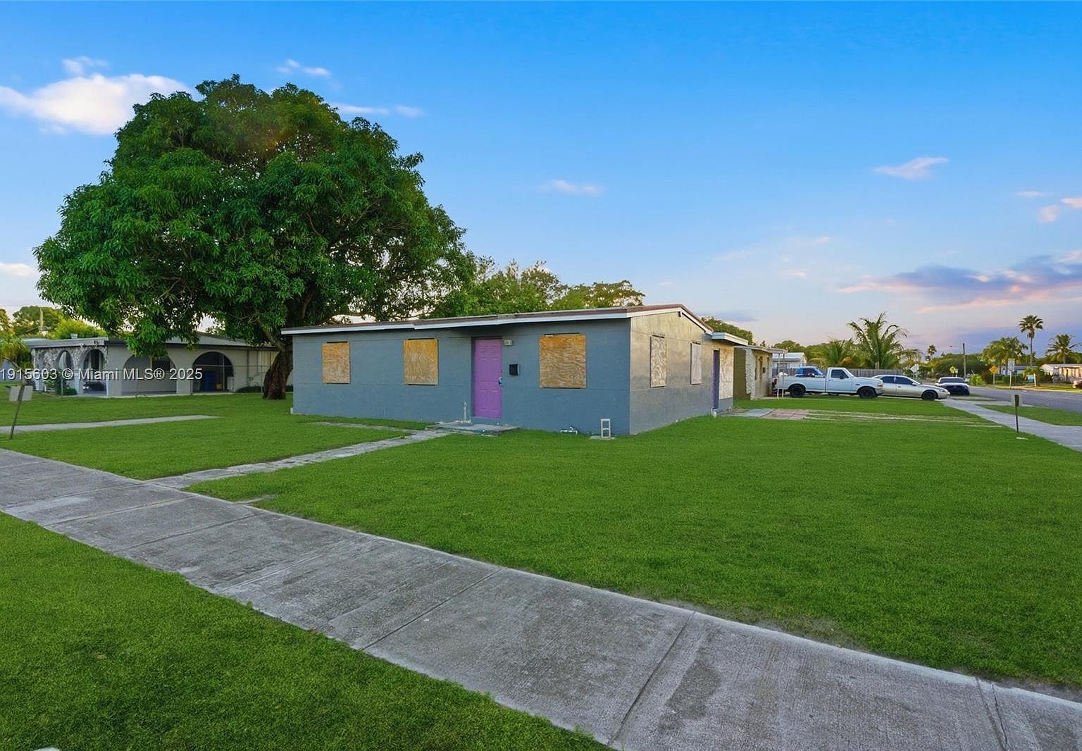 1589 NW 4th Ave Pompano Beach, FL 33060 - Thumbnail 3