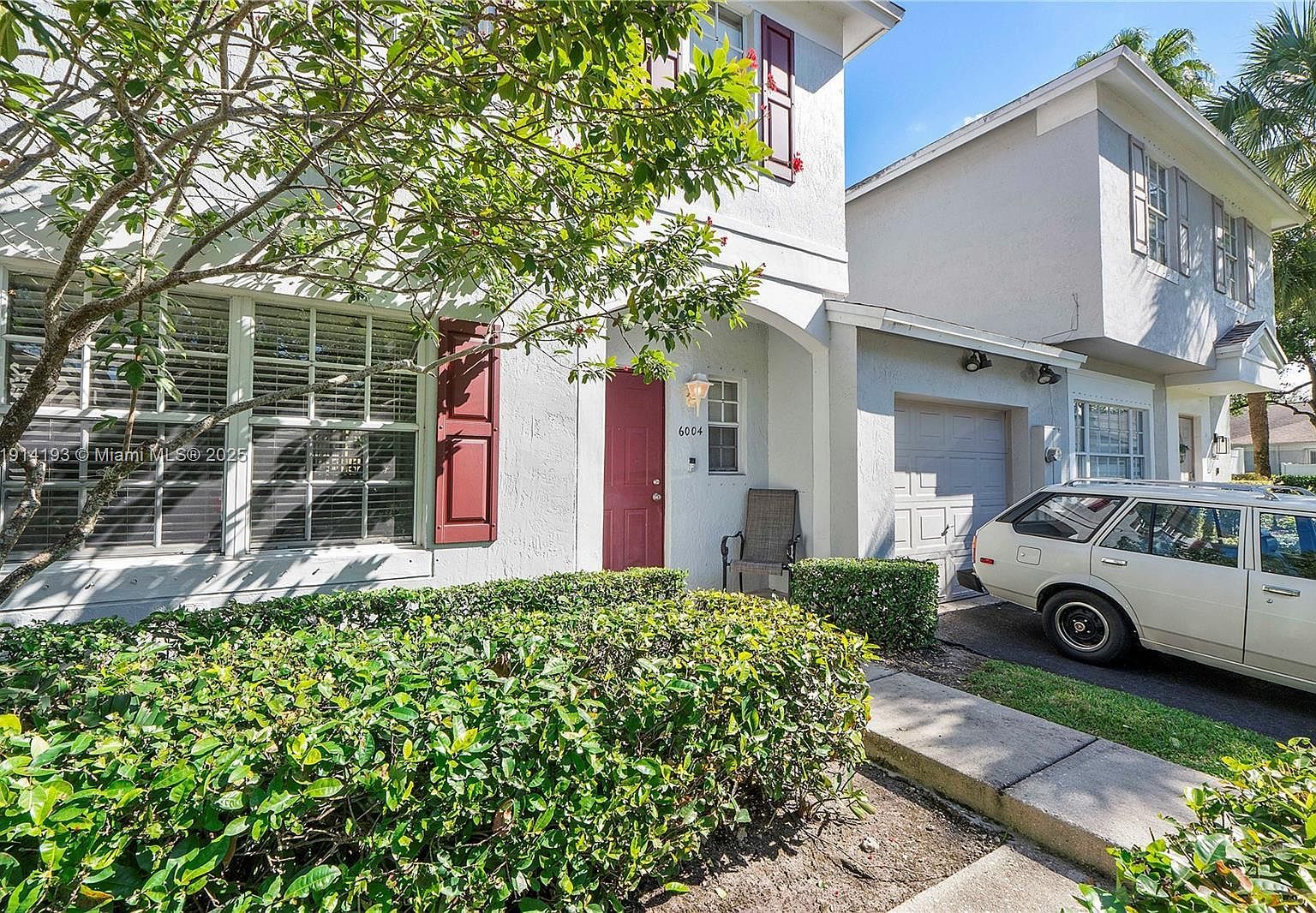 6004 Red Plum Ct Fort Lauderdale, FL 33321 - Thumbnail 3