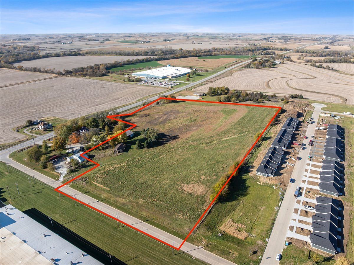 107 E Ratliff Rd Red Oak, IA 51566 - Thumbnail 3