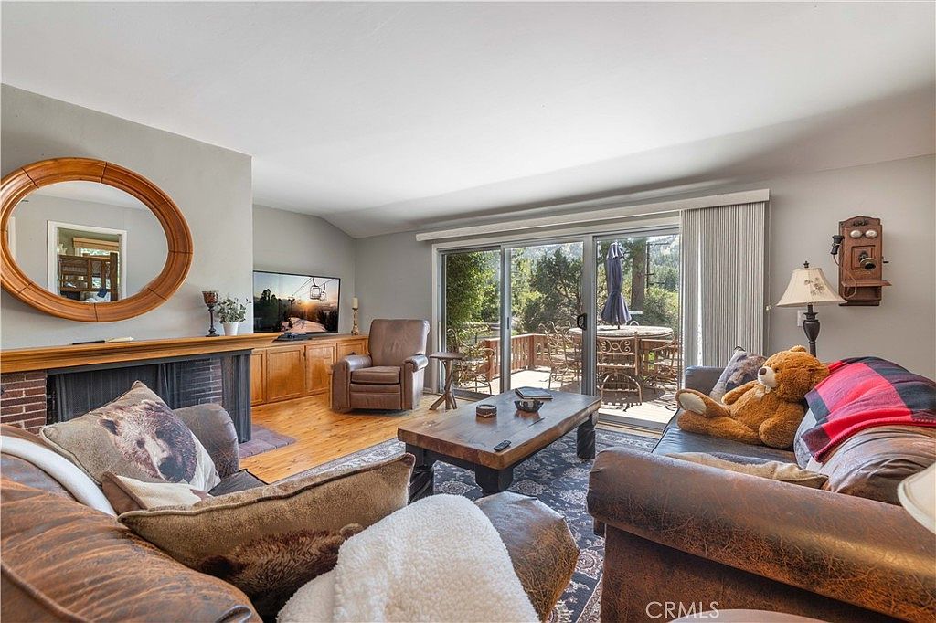 42817 Encino Rd Big Bear Lake, CA 92315 - Thumbnail 3