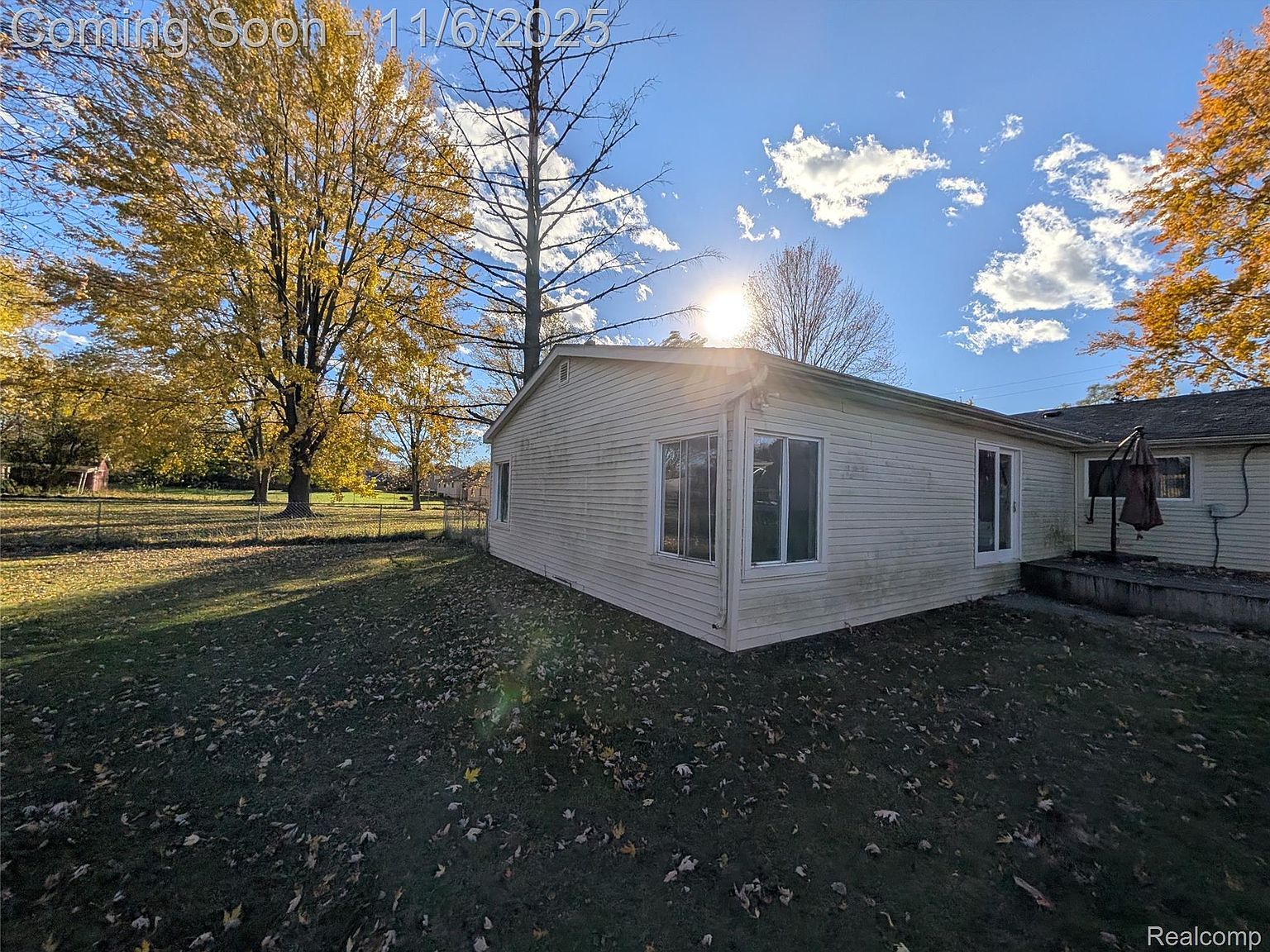 805 Oak St Lennon, MI 48449 - Thumbnail 3