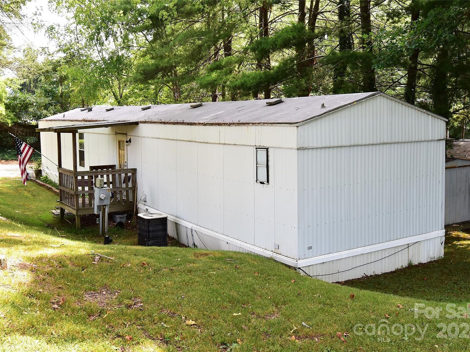 295 Asbury Rd Candler, NC 28715 - Thumbnail 3