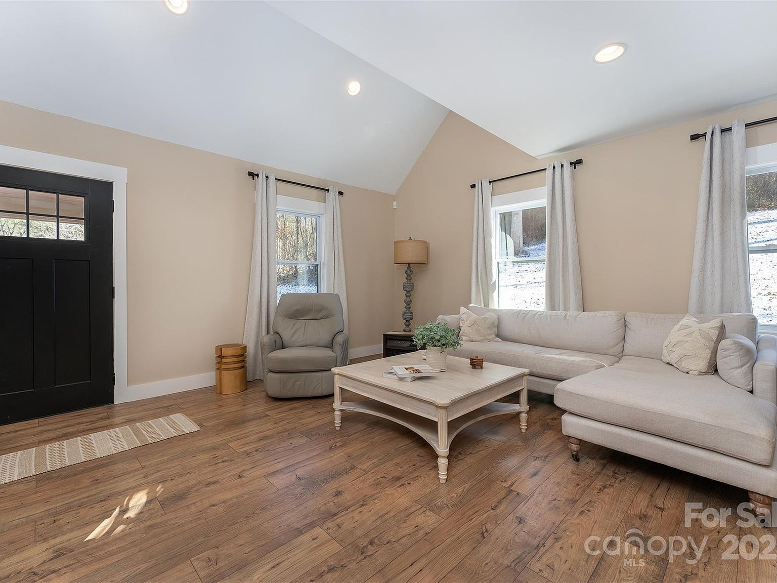 15 Eaglebear Dr Asheville, NC 28806 - Thumbnail 3