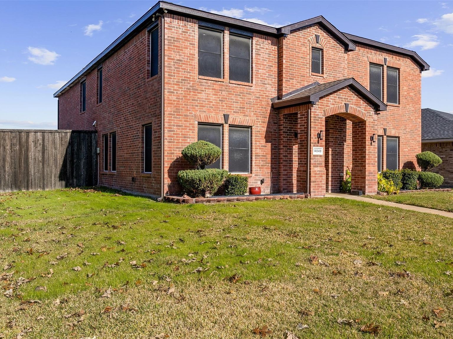 14849 Ledgeview Ct Balch Springs, TX 75180 - Thumbnail 3