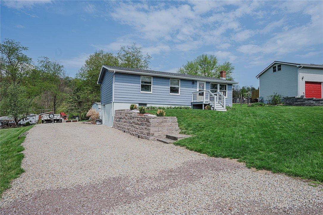 67 Prides Way #E/W Seward, PA 15954 - Thumbnail 3