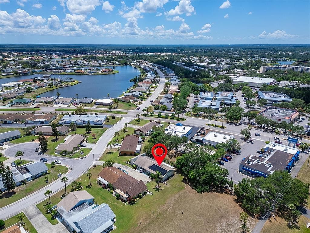 1349 New Bedford Dr #6 Sun City Center, FL 33573 - Thumbnail 3