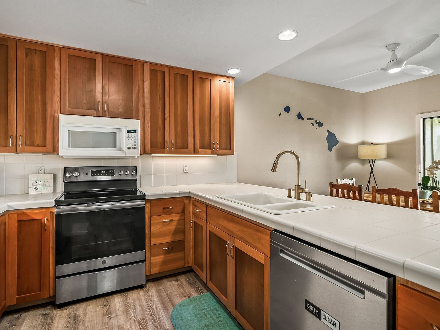 1565 Pee Rd APT 225 Koloa, HI 96756 - Thumbnail 3