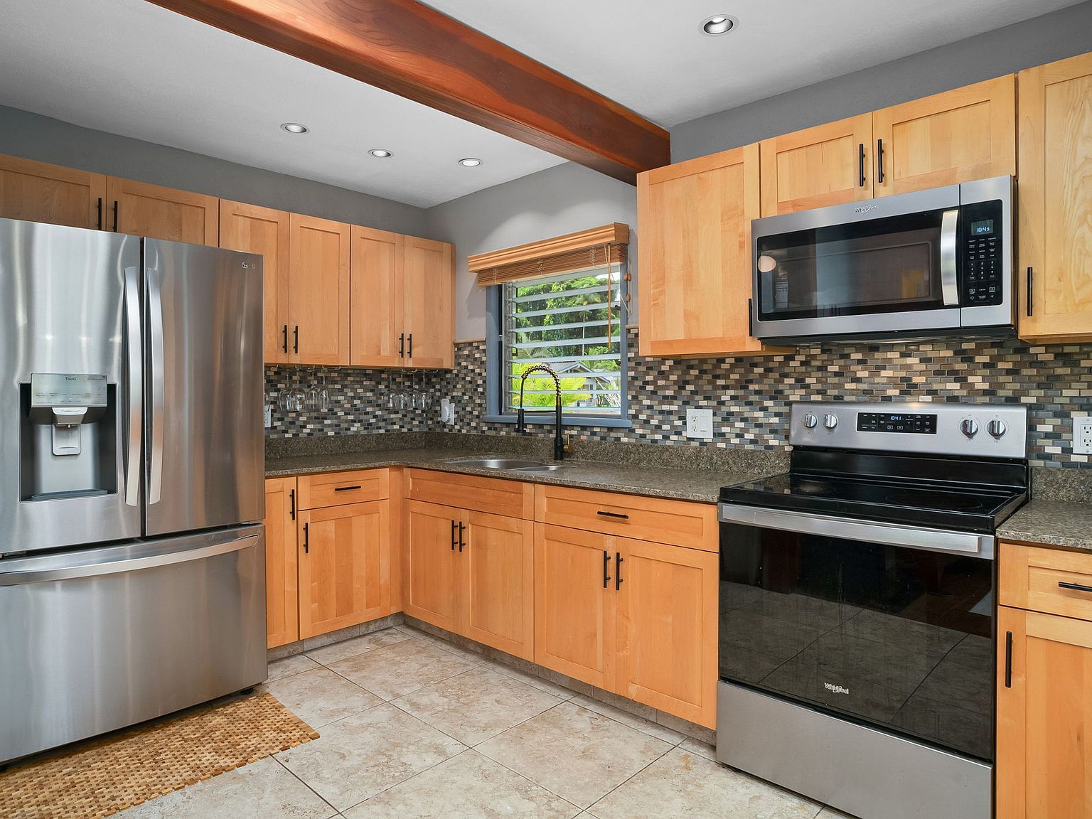 321 Hie St Kapaa, HI 96746 - Thumbnail 3