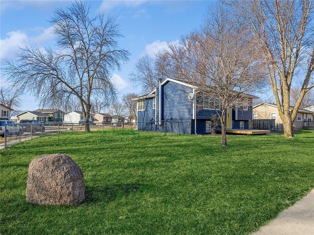 110 Paine St SE Bondurant, IA 50035 - Thumbnail 3