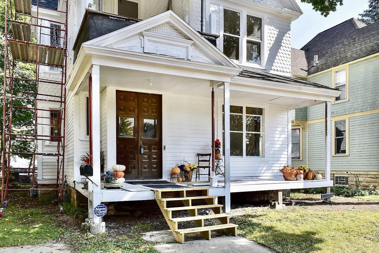 210 E 7th St Winona, MN 55987 - Thumbnail 3