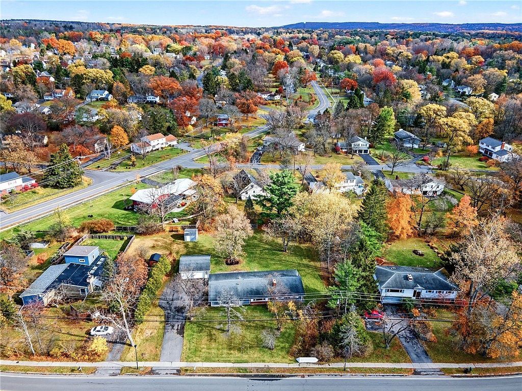 2213 N Triphammer Rd Ithaca, NY 14850 - Thumbnail 3