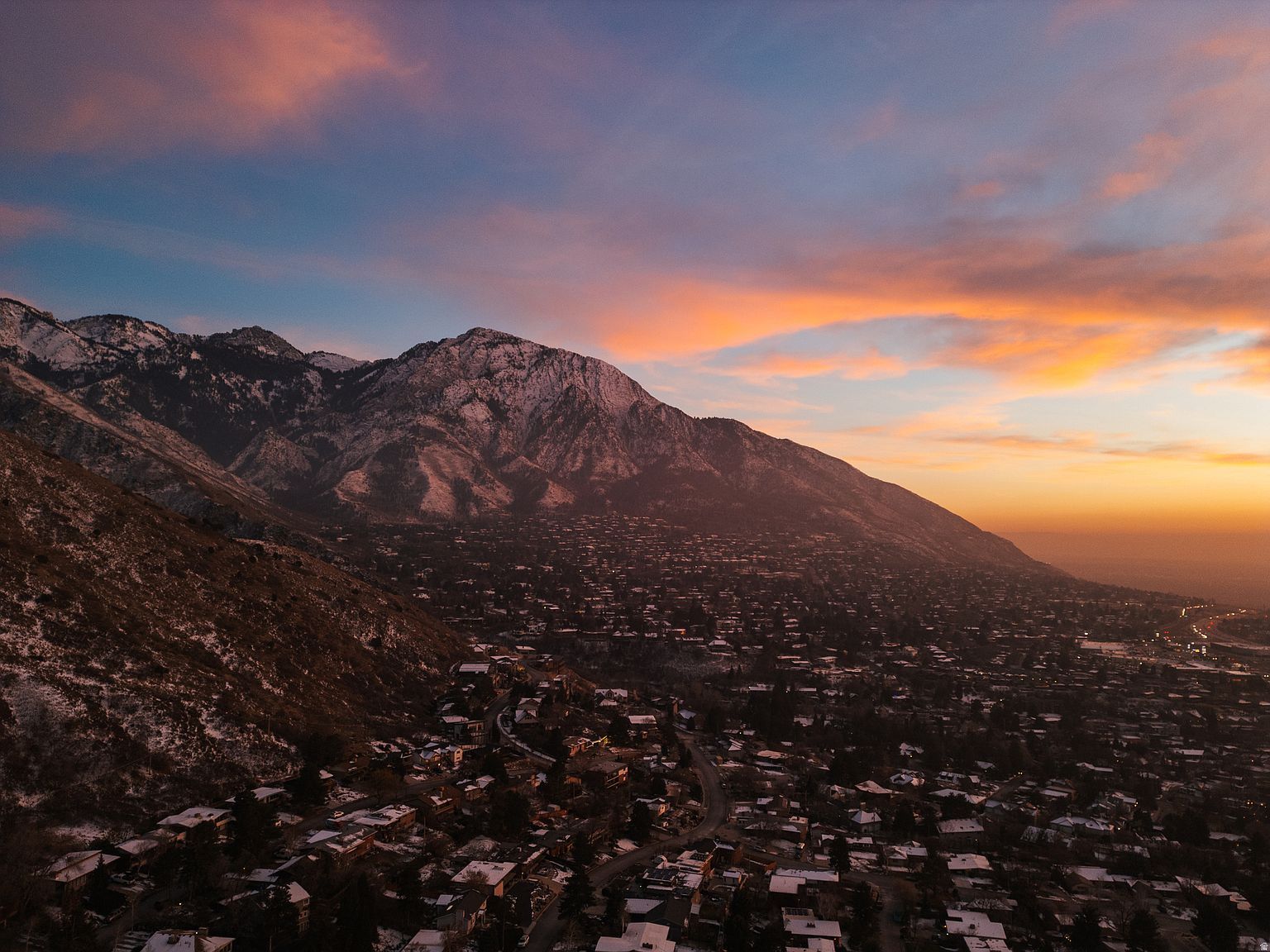 3459 S Crestwood Dr E Salt Lake City, UT 84109 - Thumbnail 3