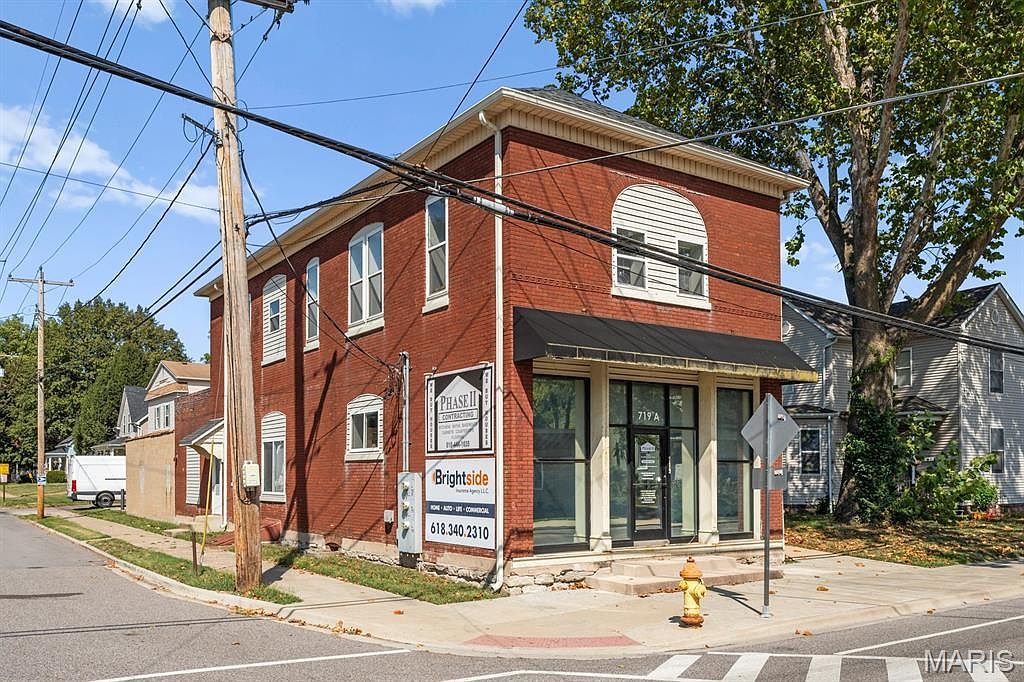 719 Centreville Ave Belleville, IL 62220 - Thumbnail 3