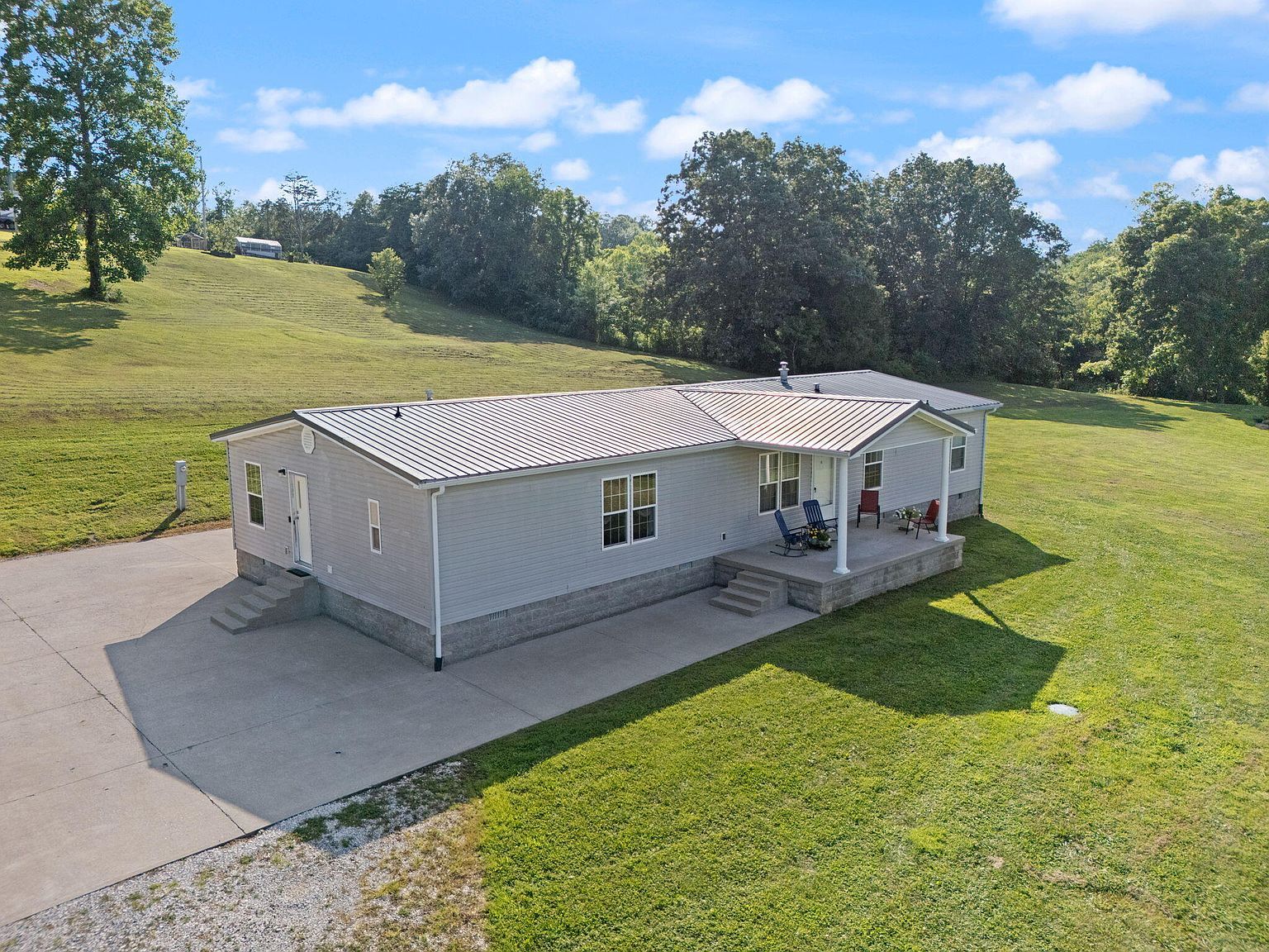 1296 Irvine Rd Clay City, KY 40312 - Thumbnail 3