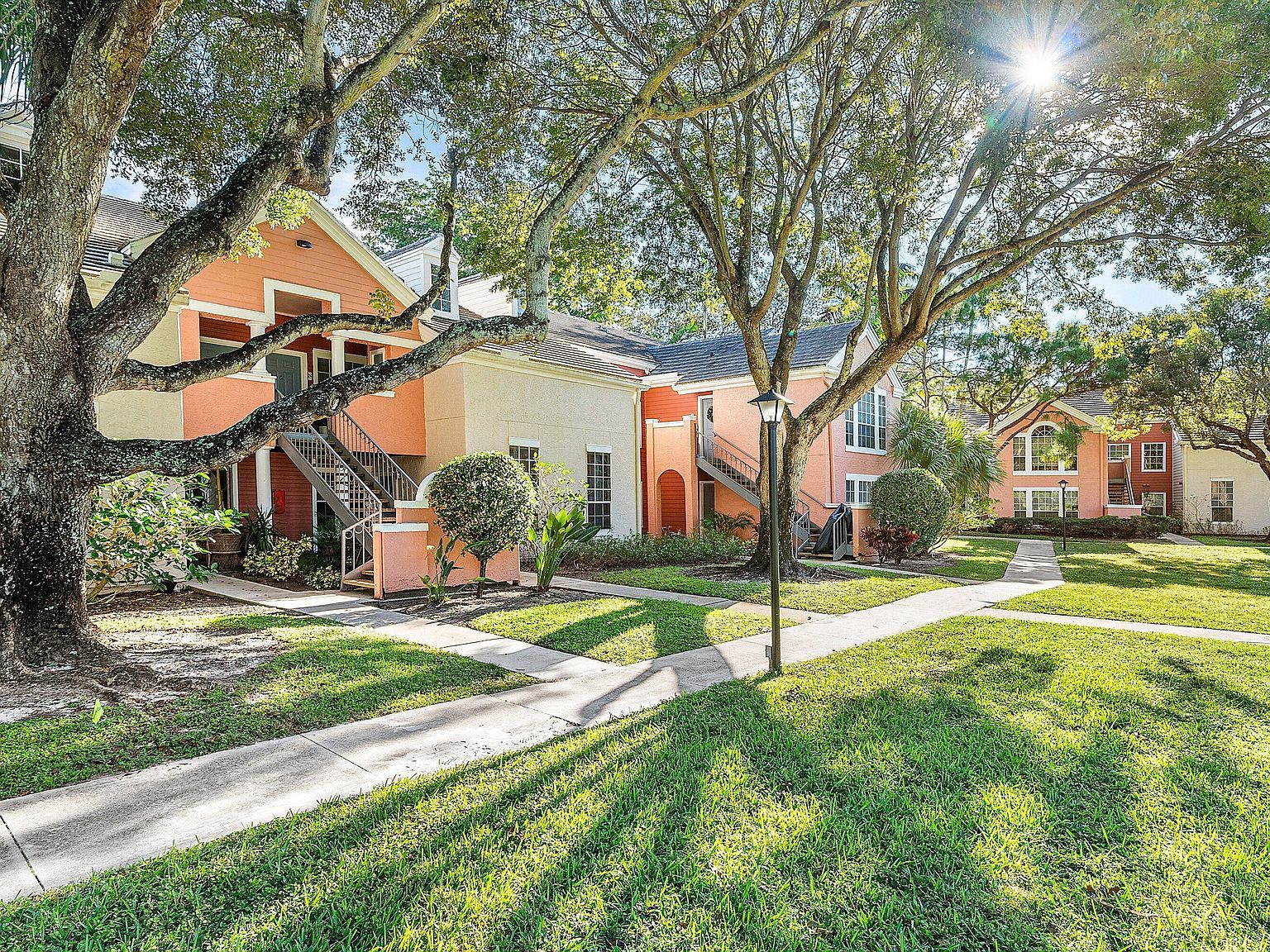 1001 Crystal Way APT M Delray Beach, FL 33444 - Thumbnail 3