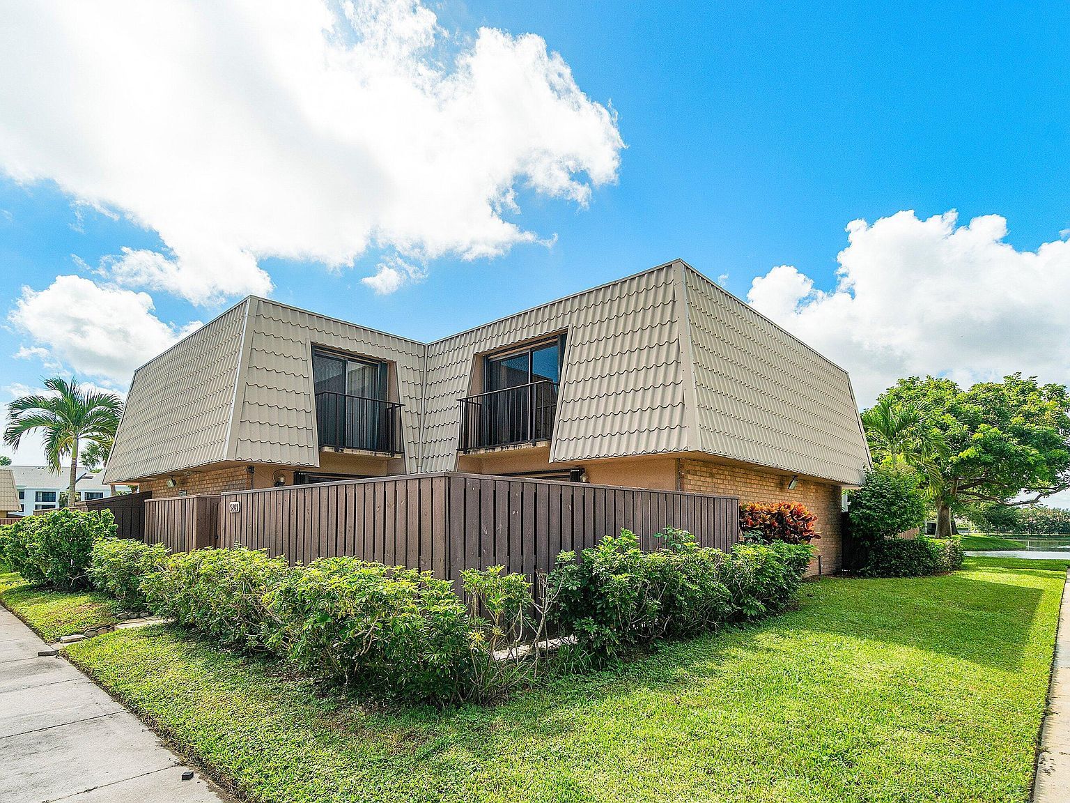 5209 52nd Way #5209 West Palm Beach, FL 33409 - Thumbnail 3