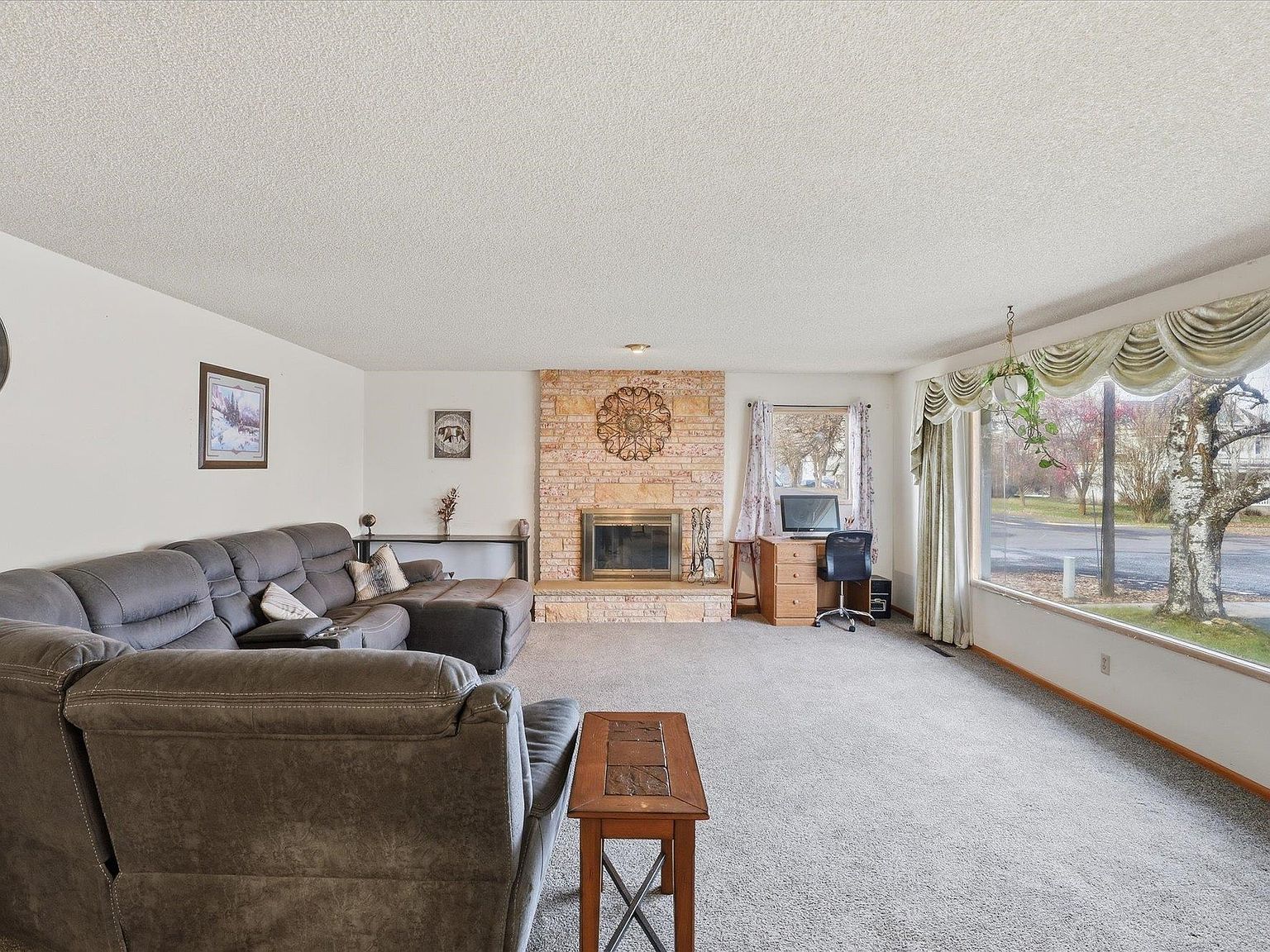 16 W Douglas St Harrington, WA 99134 - Thumbnail 3