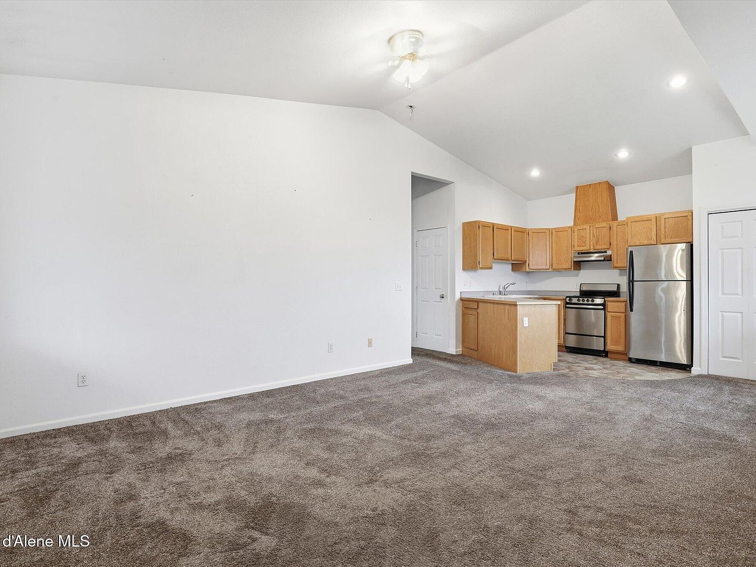 35 Fairway Dr #C1 Blanchard, ID 83804 - Thumbnail 3