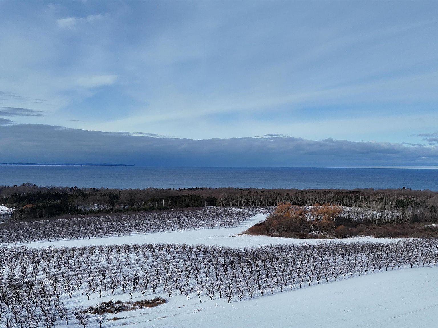 N Manitou Trl Northport, MI 49670 - Thumbnail 3